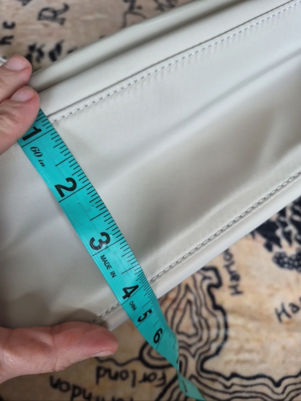 Kate Spade New York Cream/Ivory Messenger Bag